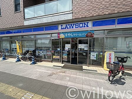 ローソン飛田給駅南口店 徒歩10分。 770m