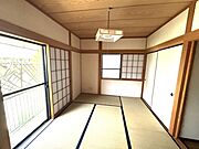 いぐさの香る和室でリラックスした毎日を♪収納たっぷりの押入れ付きです！
