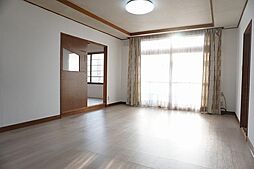 居間