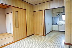 居間