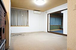 居間