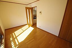 小田急小田原線 相模大野駅 徒歩12分の賃貸アパート 2階1Kのリビング/ダイニング