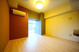 NIKKEIMARKS 401 4階ワンルームのリビング/ダイニング