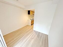 シルク　パークレーン 103 1階1DKのリビング/ダイニング