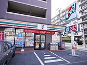 セブンイレブン北新横浜駅前店 481m