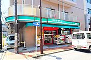 まいばすけっと横浜松本町店 665m