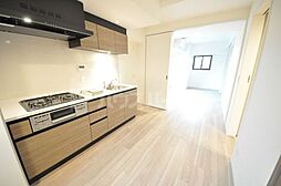 コスモグラシア三ノ輪 10階2DKのリビング/ダイニング