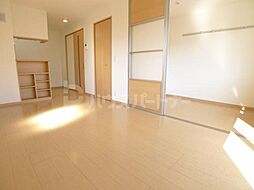 ルキア 2階1LDKのリビング/ダイニング