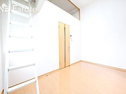 名古屋市営東山線 本陣駅 徒歩9分の賃貸アパート 1階1SKのリビング/ダイニング