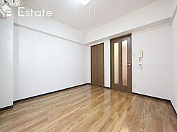 名古屋市営名城線 名城公園駅 徒歩7分の賃貸マンション 1階1Kのリビング/ダイニング