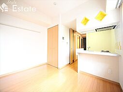 名古屋市営桜通線 丸の内駅 徒歩4分の賃貸マンション 10階ワンルームのリビング/ダイニング