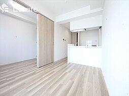 名古屋市営東山線 高畑駅 徒歩3分の賃貸マンション 11階1LDKのリビング/ダイニング