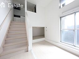 名古屋市営鶴舞線 庄内緑地公園駅 徒歩7分の賃貸アパート 2階1Kのリビング/ダイニング