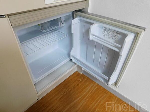画像7:身に冷蔵庫も付いてます