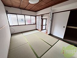 居間