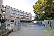 神戸市立垂水中学校 1601m