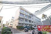 神戸市立舞子中学校 764m