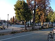 ブランコ・滑り台・砂場など遊具が豊富な赤松公園。地元の方々に重宝されている広々とした赤松公園徒歩3分