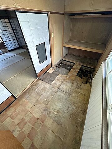 洋室 青森市筒井4丁目4-33