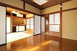 居間