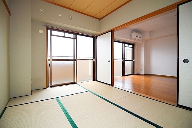 寝室