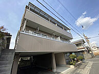 兵庫県姫路市神子岡前4丁目：物件画像／株式会社Roomos