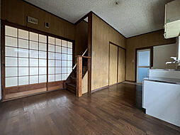 居間