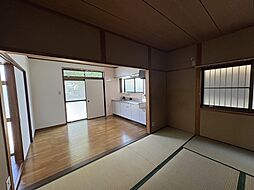 居間