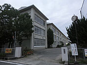 龍野西中学校