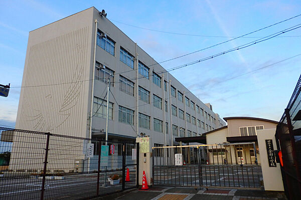 余部小学校