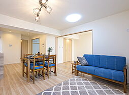 アプローズ長崎南ベイサイドヒルズ弐番館 903 4LDKのリビング/ダイニング