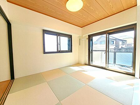和室6帖 続き間の和室は小さなお子様の遊びスペースとしても、老後の生活にも重宝します。