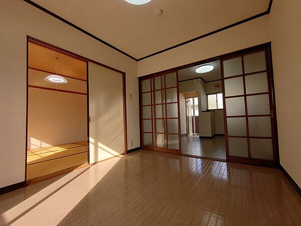 静岡県浜松市中央区曳馬5丁目(賃貸アパート2DK・2階・35.64㎡)の写真 その3