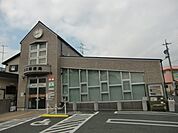 芳川郵便局 725m