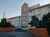 浜松市立丸塚中学校 797m