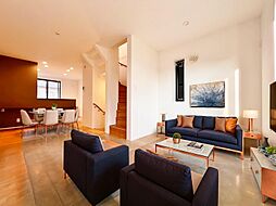 スタイリッシュな外観　内装デザイン性の高い住空間