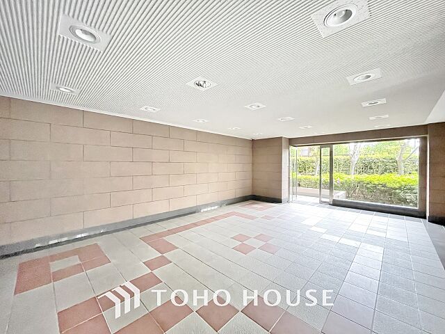 エントランス コスモ北綾瀬クイーンズテラス 1階/-