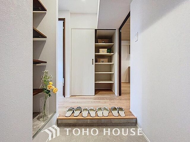 玄関 清新南ハイツ12号棟 8階/-