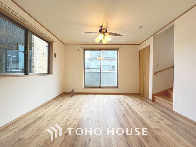 洋室 江戸川区松本1丁目