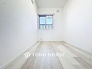 「窓あり×居室」温もりある自然光を感じていただける居室です。
