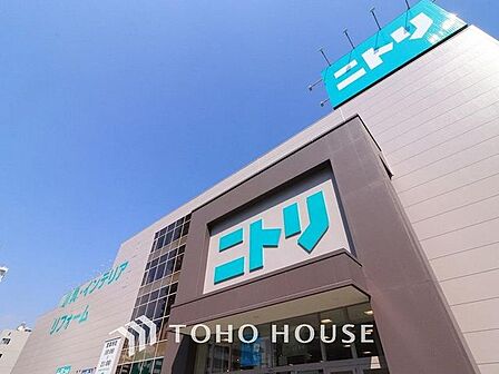 ニトリ南砂店 266m