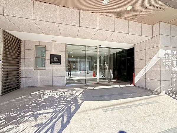 エントランスを拡大表示
