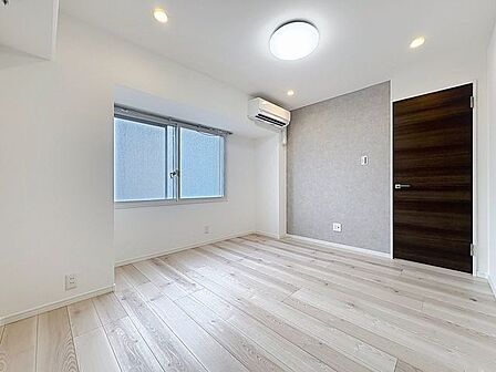「居心地の良いナチュラル空間」お家時間を穏やかに過ごせる寛ぎの空間です。居心地の良さを実感して頂けるお部屋となっております。