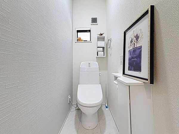 トイレを拡大表示