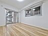 子供部屋：「二面採光・通風良好◎」居室に窓が2ヶ所あるので、明るさの確保と、風の通り道ができることで換気のしやすいお家になっています。