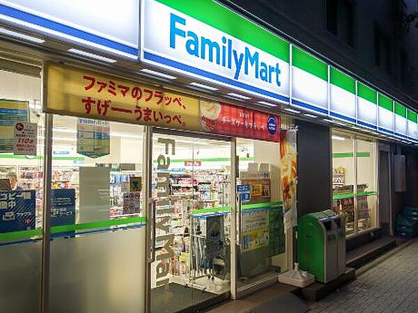 画像24:【コンビニエンスストア】ファミリーマート 大淀南店まで140ｍ