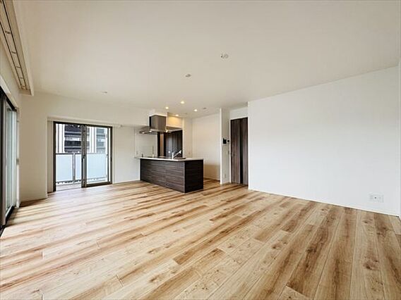 リビング/ダイ...