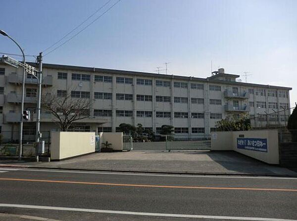 画像16:吉田中学校(1、100m)