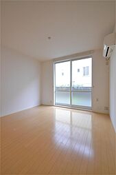 リバプールII番館 1階2LDKのリビング/ダイニング