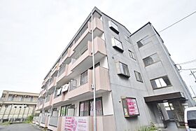 シャトー林  ｜ 大阪府藤井寺市林2丁目（賃貸マンション3LDK・3階・63.50㎡） その1